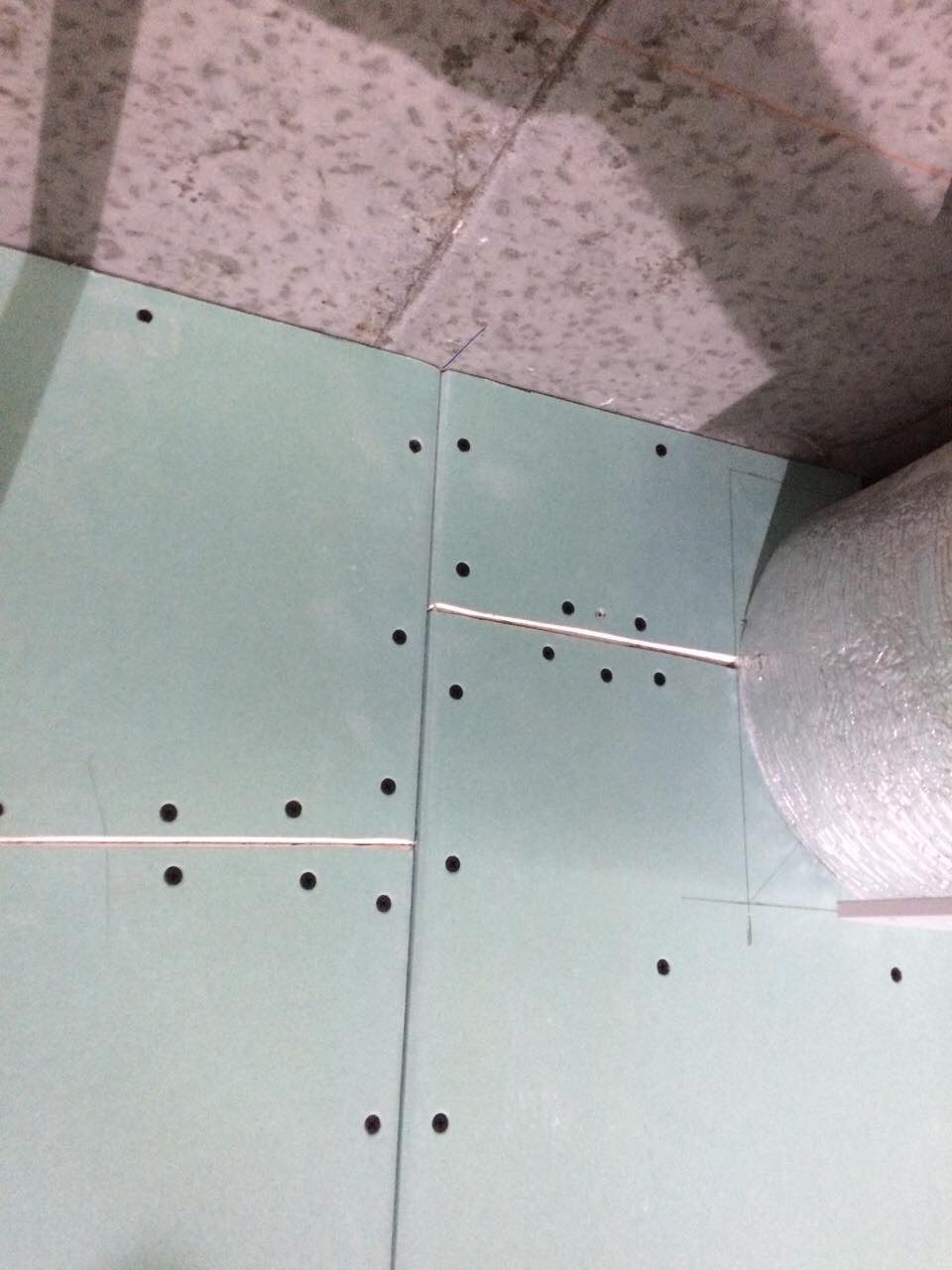 Монтаж гипсокартона